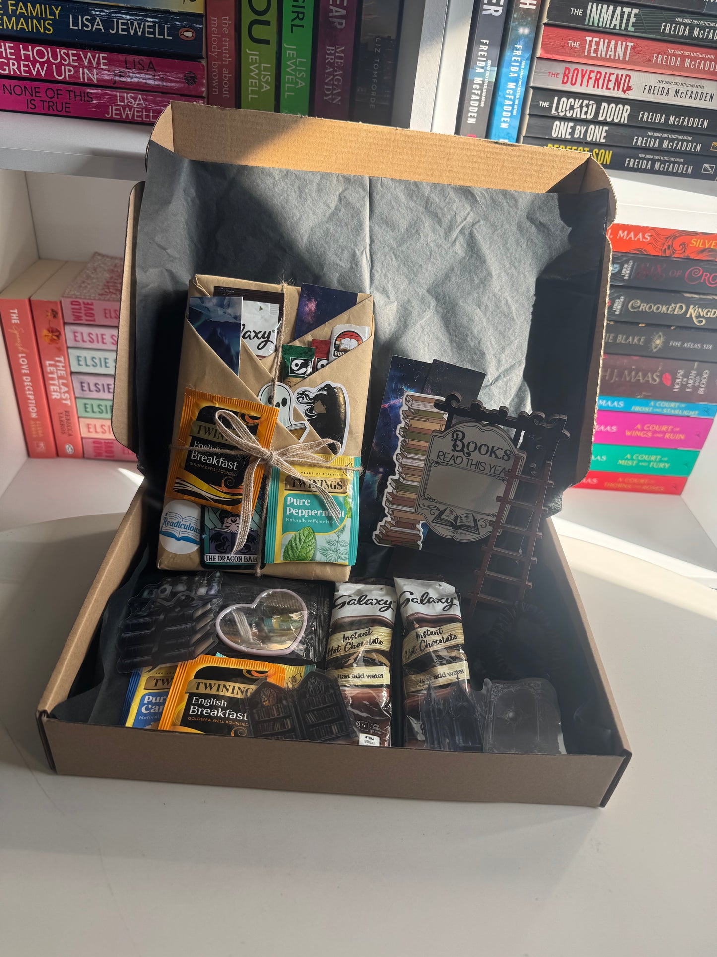 Blind Date With A Book Gift Box
