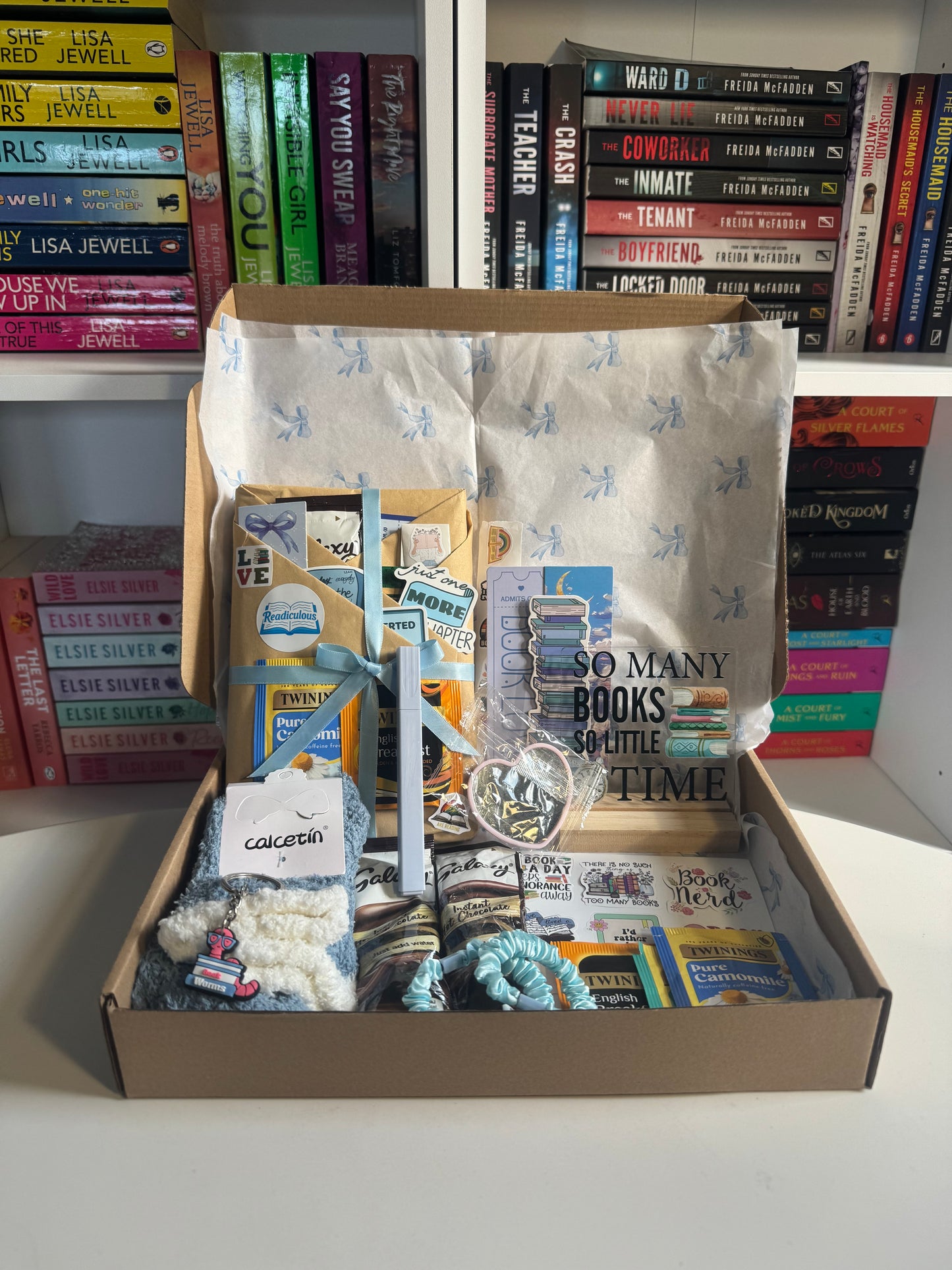 Blind Date With A Book Gift Box